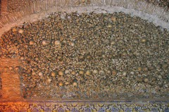 Capela dos Ossos, Évora, Segle XVI